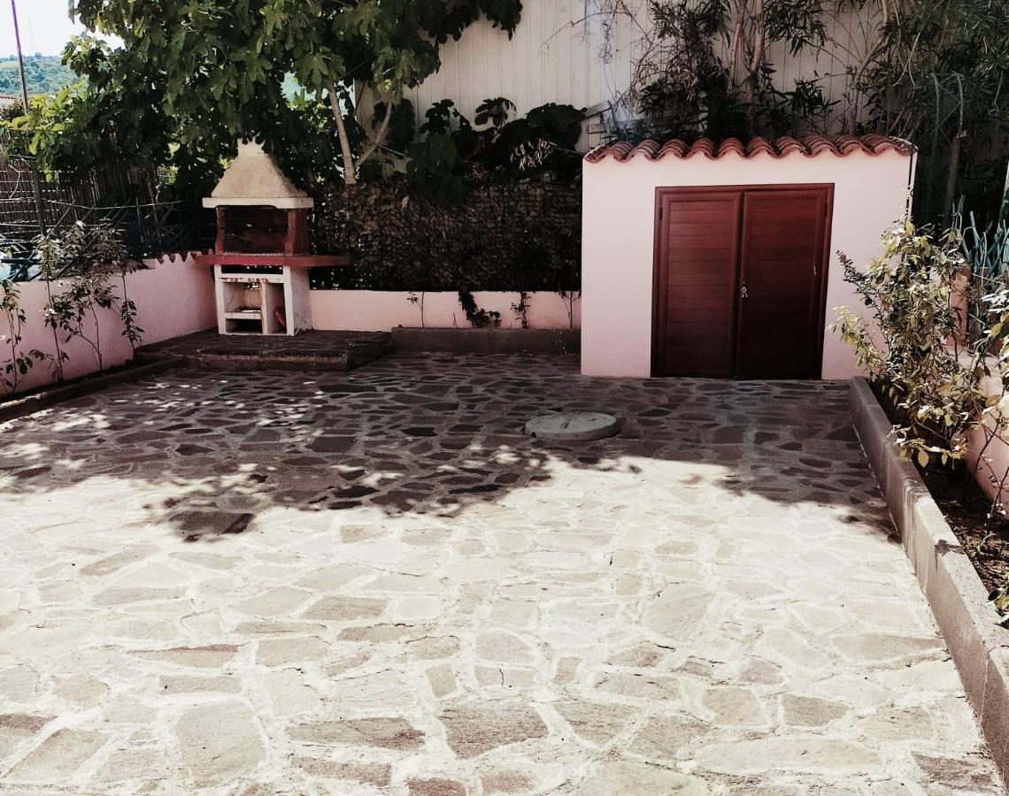 Trilocale Dory A San Teodoro Villa ซาน เตโอโดโร ภายนอก รูปภาพ